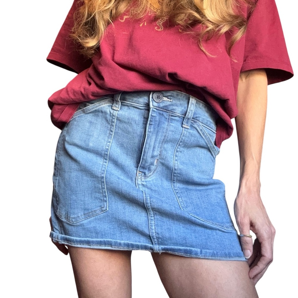 American Eagle Outfitters Light Blue Denim Mini Skirt Next Level Stretch